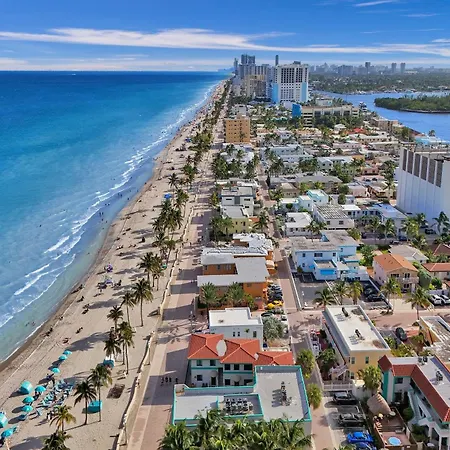 Sunset Oceanfront Paradise